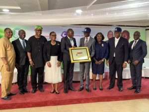 Photoshoot: NCRIB and Universal Insurance MDs unveiling and celebrating the endorsement of Universal Insurance PLC by NCRIB